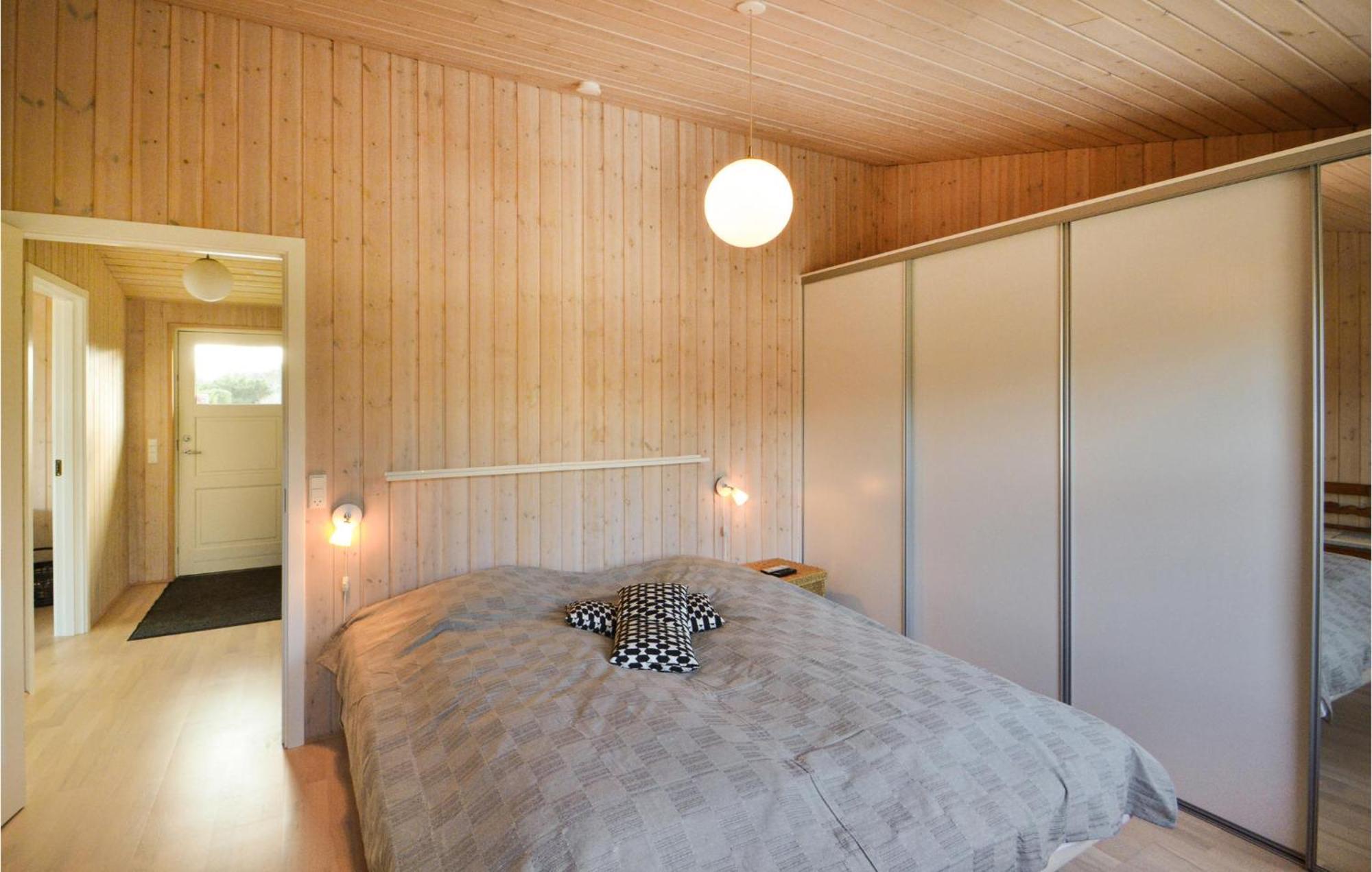 Amazing Home In Orsted With Kitchen 外观 照片